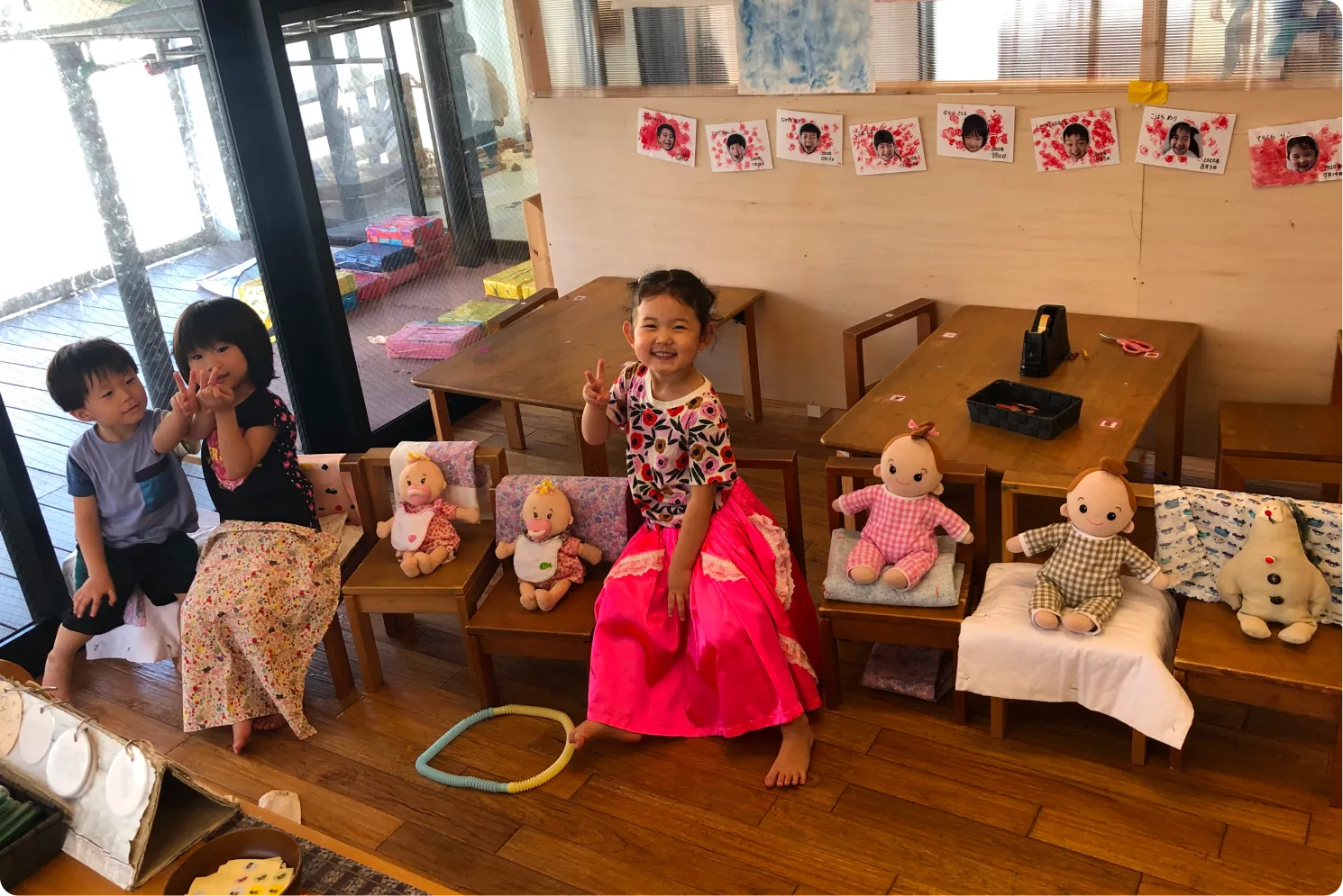 飯野病院ごっこを楽しむ園児